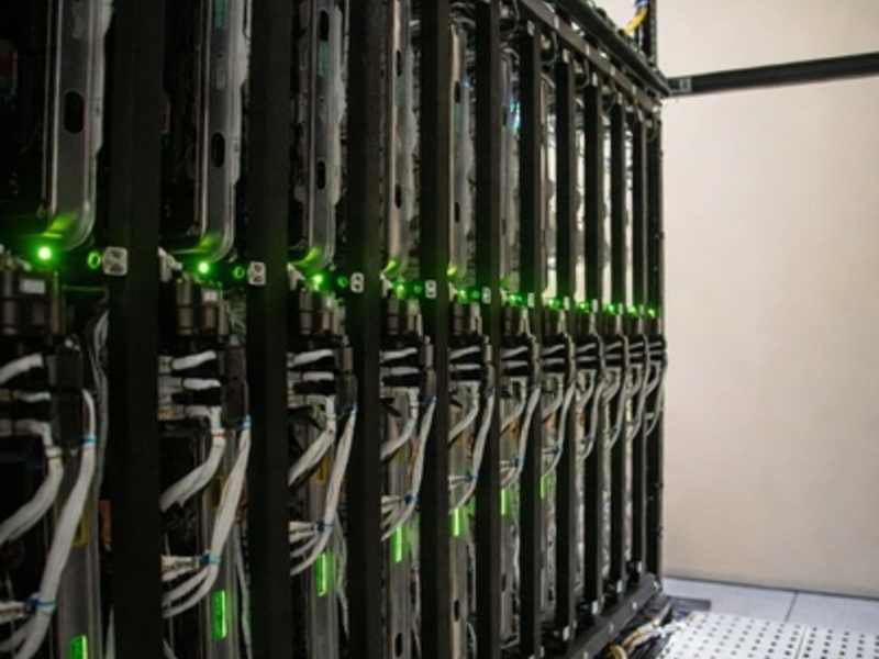 AI and Machine Learning GPU Hosting