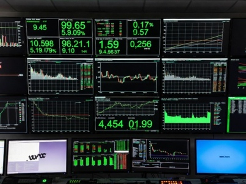 Server monitoring dashboard